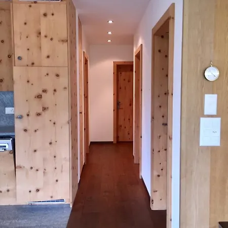 Apartment Chesa Truoch